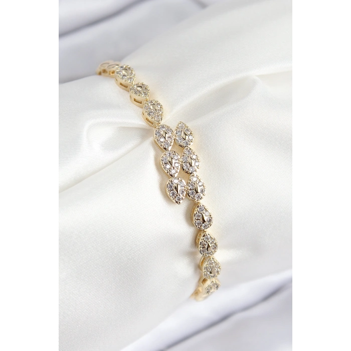 HarmonyAura VIP Pirinç Zirkon Taşlı Sıralı Damla Model Gold Renk Kadın Bileklik