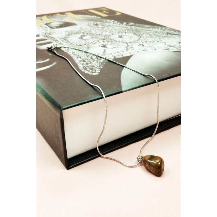 Kaplan Gözü Doğal Taşı Zincirli El Yapımı Kolye Uç: 2 Cm Zincir: 20 Cm Kutulu