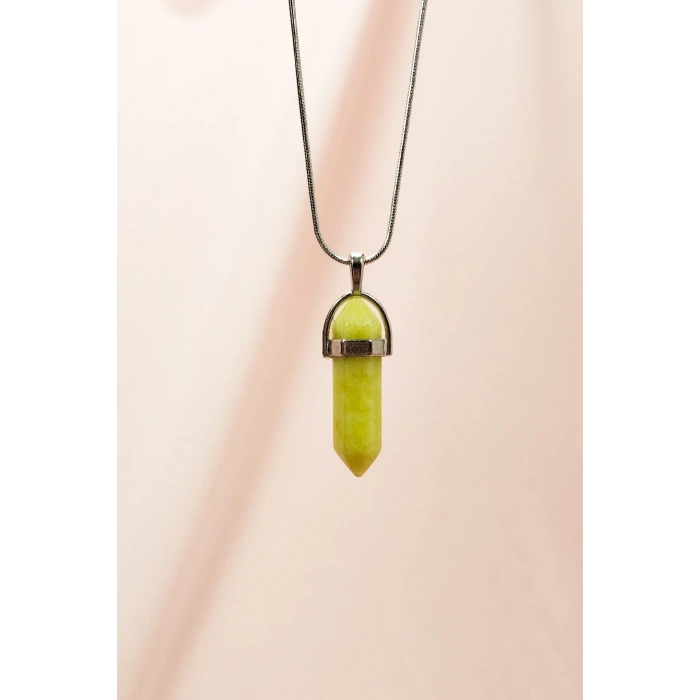 Peridot Doğal Taşı Zincirli El Yapımı Tasarımlı Kolye Uç: 3,5 Cm Zincir: 20 Cm Kutulu