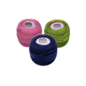 3 Adet Kaplan Etamin Ve Kanaviçe İpi 8 No Kod/renk: 427 - 3348 - 823 - Ryl