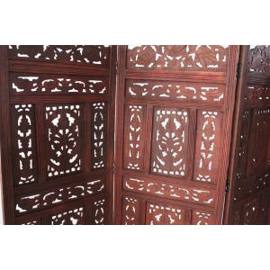 Ahşap Maun Rengi El Oyması Paravan