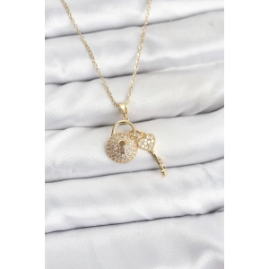 HarmonyAura 316L Çelik Zincir Gold Renk Kilit Anahtar Model Zirkon Taşlı Kadın Kolye