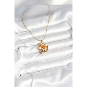 HarmonyAura 316L Çelik Zincir Kelebek Model Sanatsal Portre Kadın Kolye