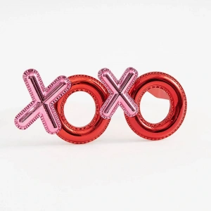 HarmonyAura Kırmızı Renk Xoxo Yazılı Parti Gözlüğü 17x7 cm