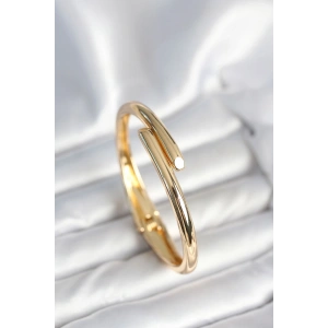 HarmonyAura Pirinç Gold Renk Kadın Kelepçe Bileklik