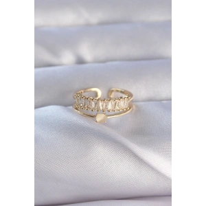 HarmonyAura Pirinç Gold Renk Zirkon Taşlı Baget Su Yolu Model Ayarlanabilir Yüzük