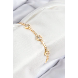 HarmonyAura Pirinç Zirkon Taşlı Sıralı Kalp Model Gold Renk Kadın Bileklik