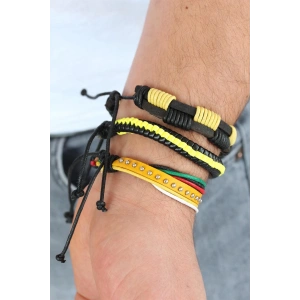 HarmonyAura Sarı Renk Zımbalı Deri Erkek Bileklik Kombini