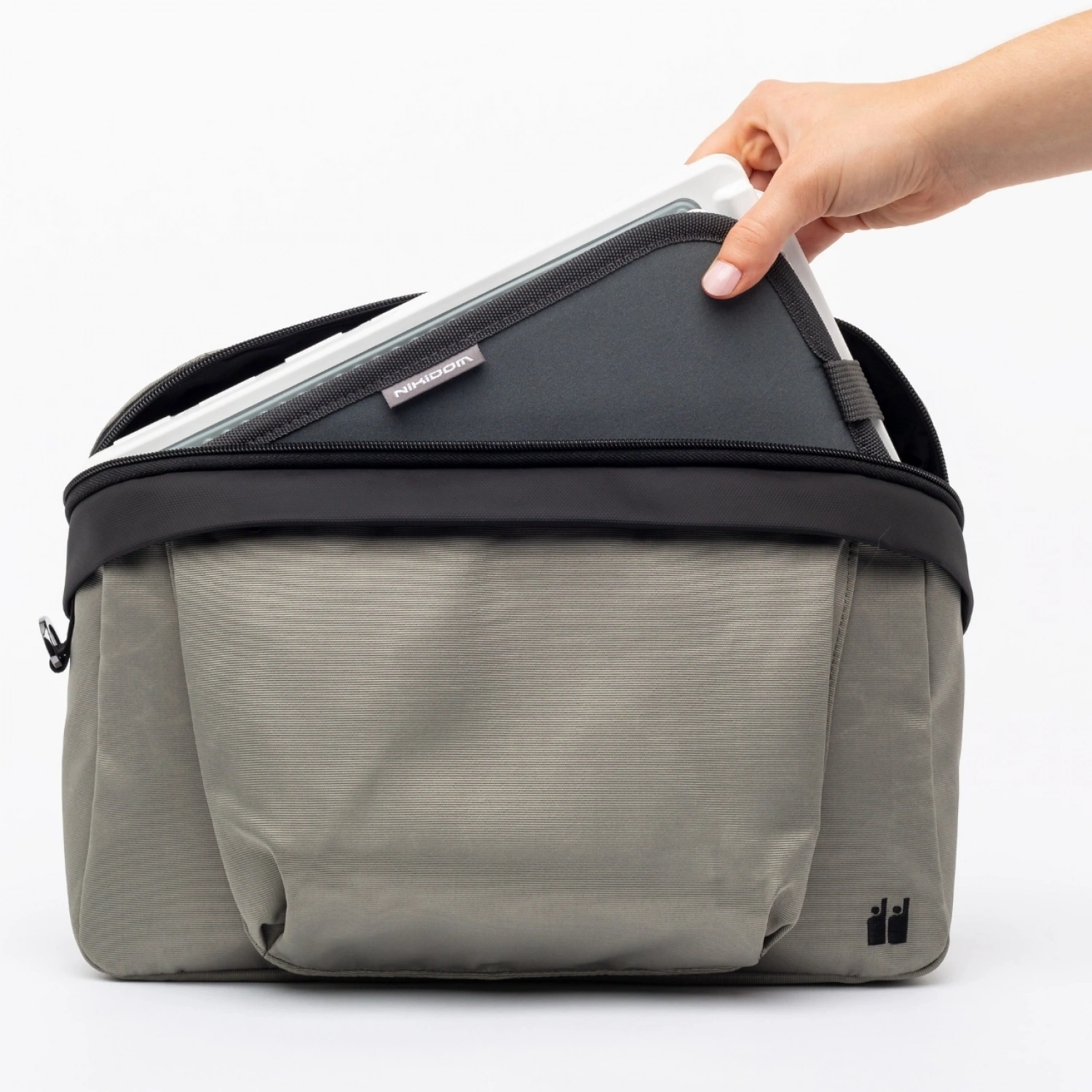 Nikidom Organizer Anne Bebek Bakım Çantası - Yağ Yeşili | Miniboni Müslin Emzirme Örtüsü Hediye