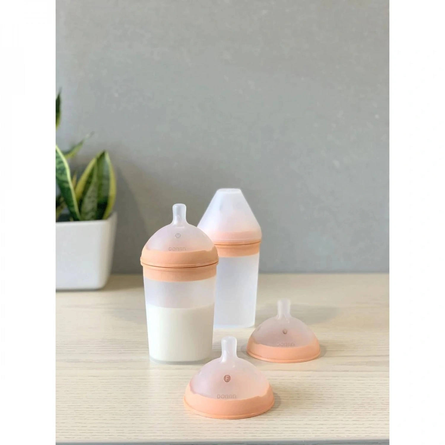 Borrn Antikolik Silikon Biberon 240ml - Turuncu