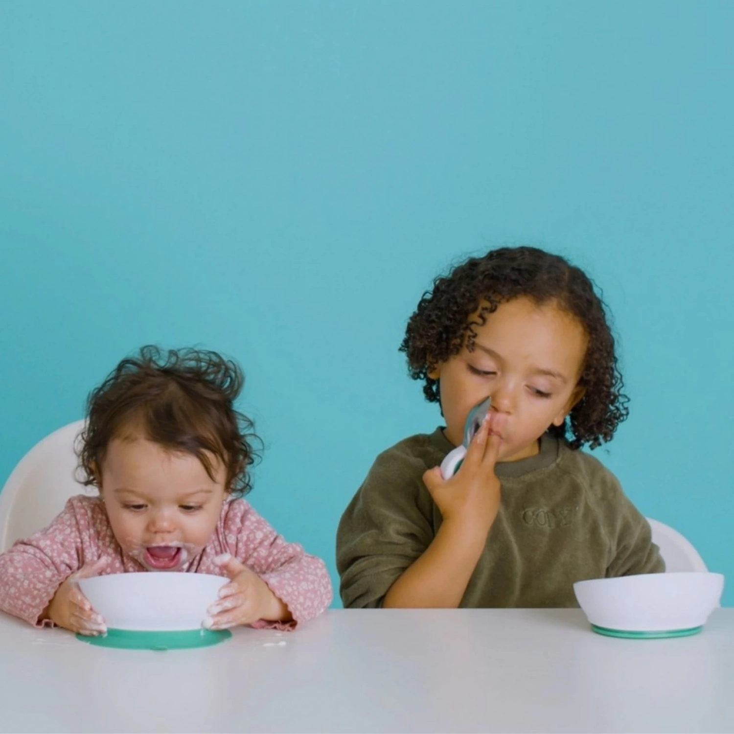 Doddl 2si bir Arada Vakumlu Kaymaz Mama Kasesi