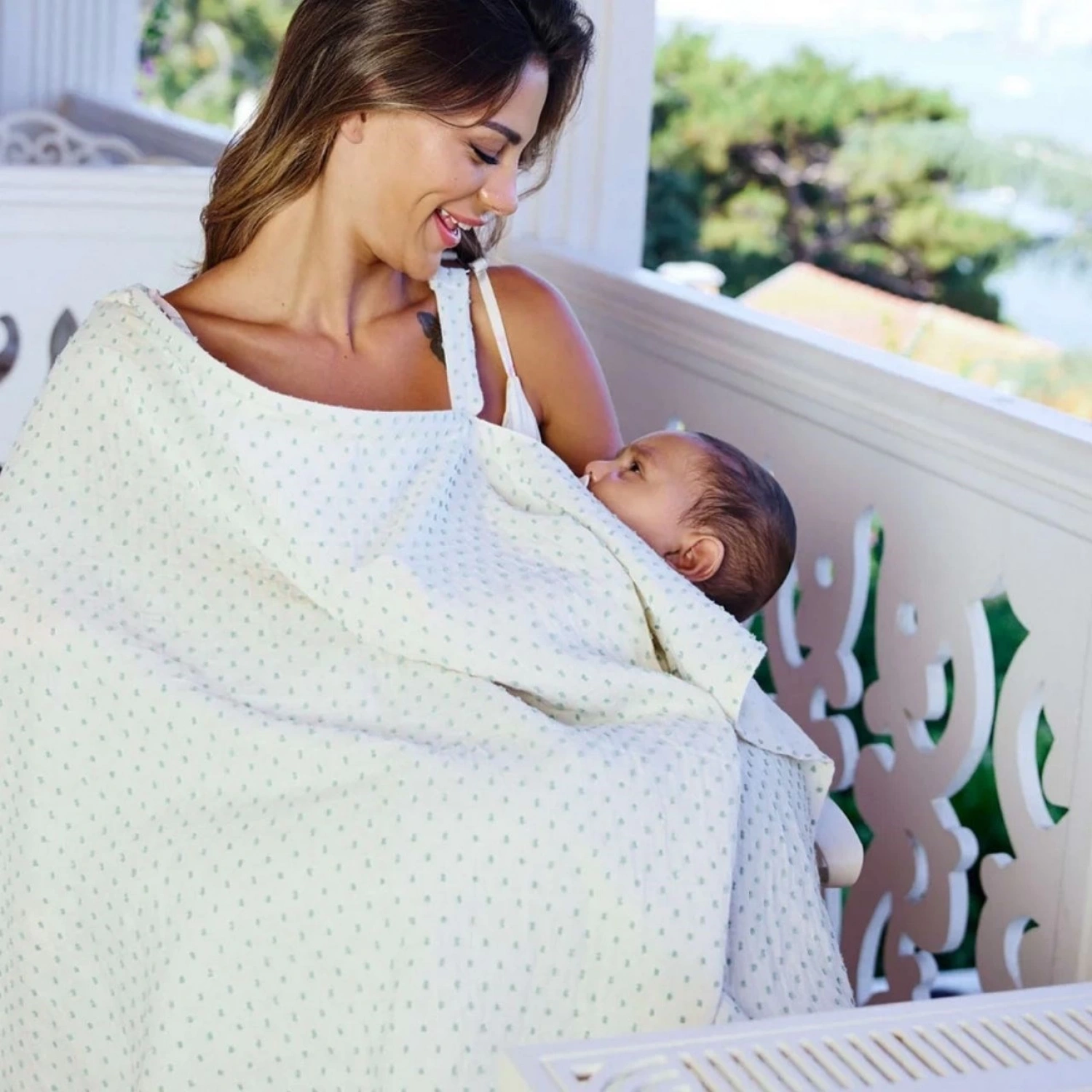 Miniboni Müslin Emzirme Örtüsü - White / Mint