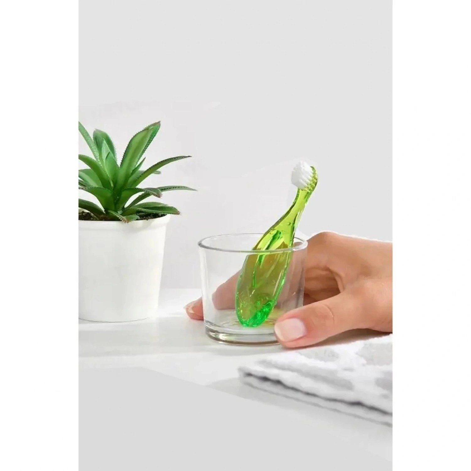 R.o.c.s. Baby 0-3 Yaş Bebek Diş Fırçası Yeşil