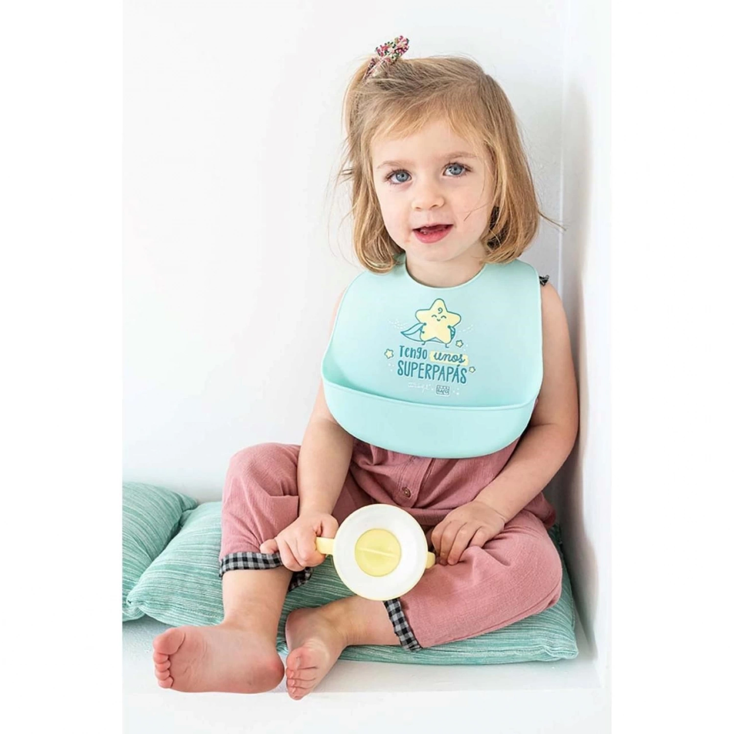 Saro 360 Derece İçilebilen Kulplu Alıştırma Bardağı - Sarı