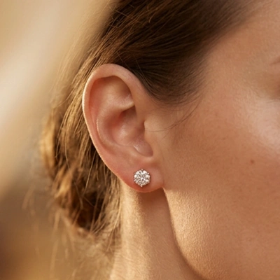 0,05 ct Amor Tektaş Pırlanta Küpe