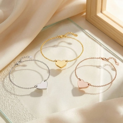 Kalpli Plaka Altın Bileklik