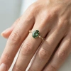 Yeşil Oval Taşlı Pırlanta Yüzük