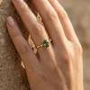 Yeşil Oval Taşlı Pırlanta Yüzük