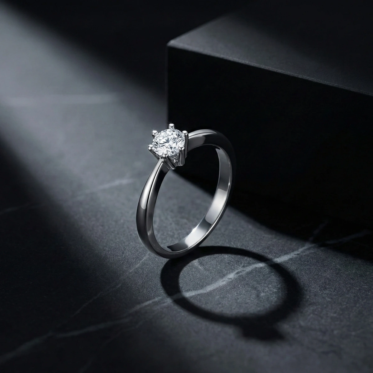 0,05 ct Amor Tektaş Pırlanta Yüzük