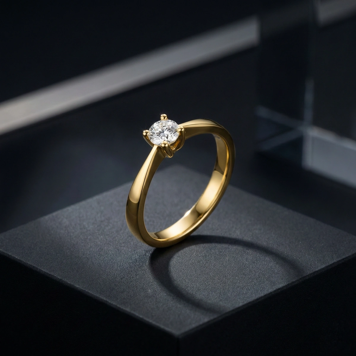 0,05 ct Luna Tektaş Pırlanta Yüzük