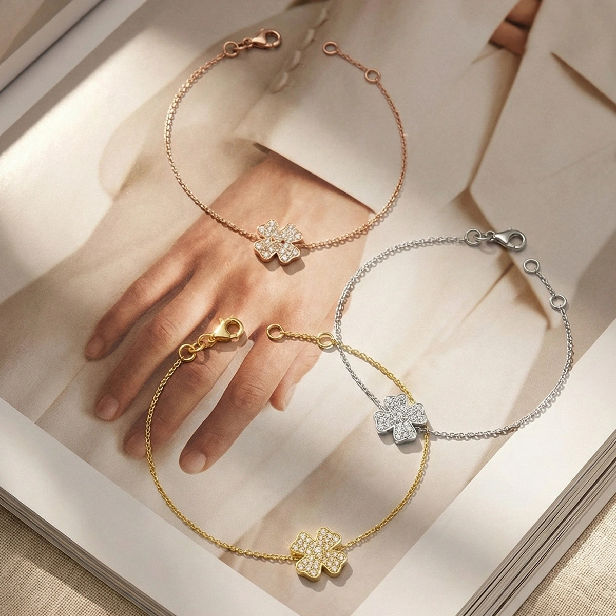 Yonca Şans Altın Bileklik