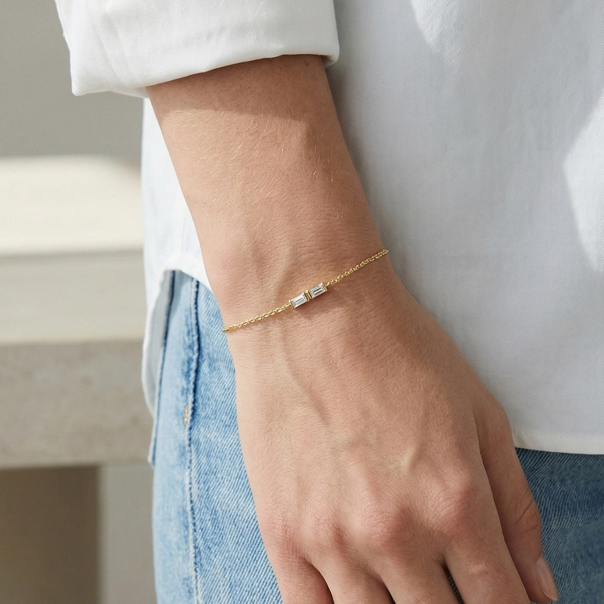 Baget Taşın Zarifliği Altın Bileklik