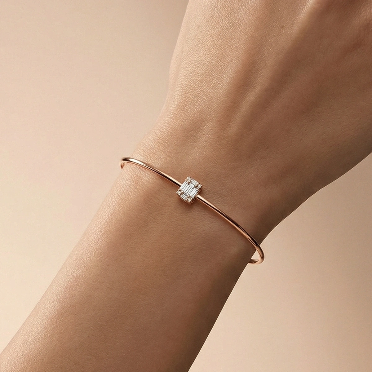 Baget Taşlı Klasik Altın Bileklik