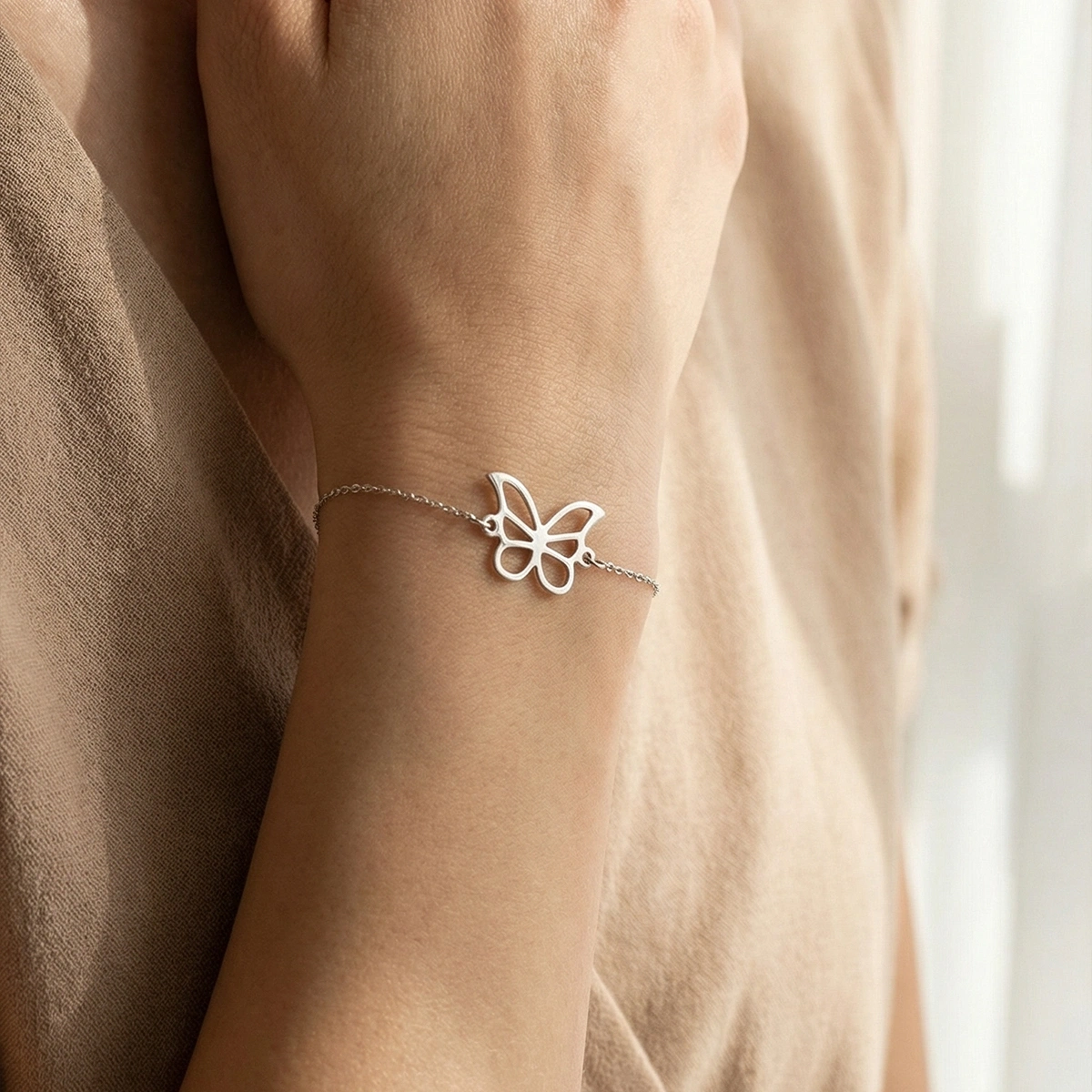 Bahar Kelebeği Plaka Altın Bileklik