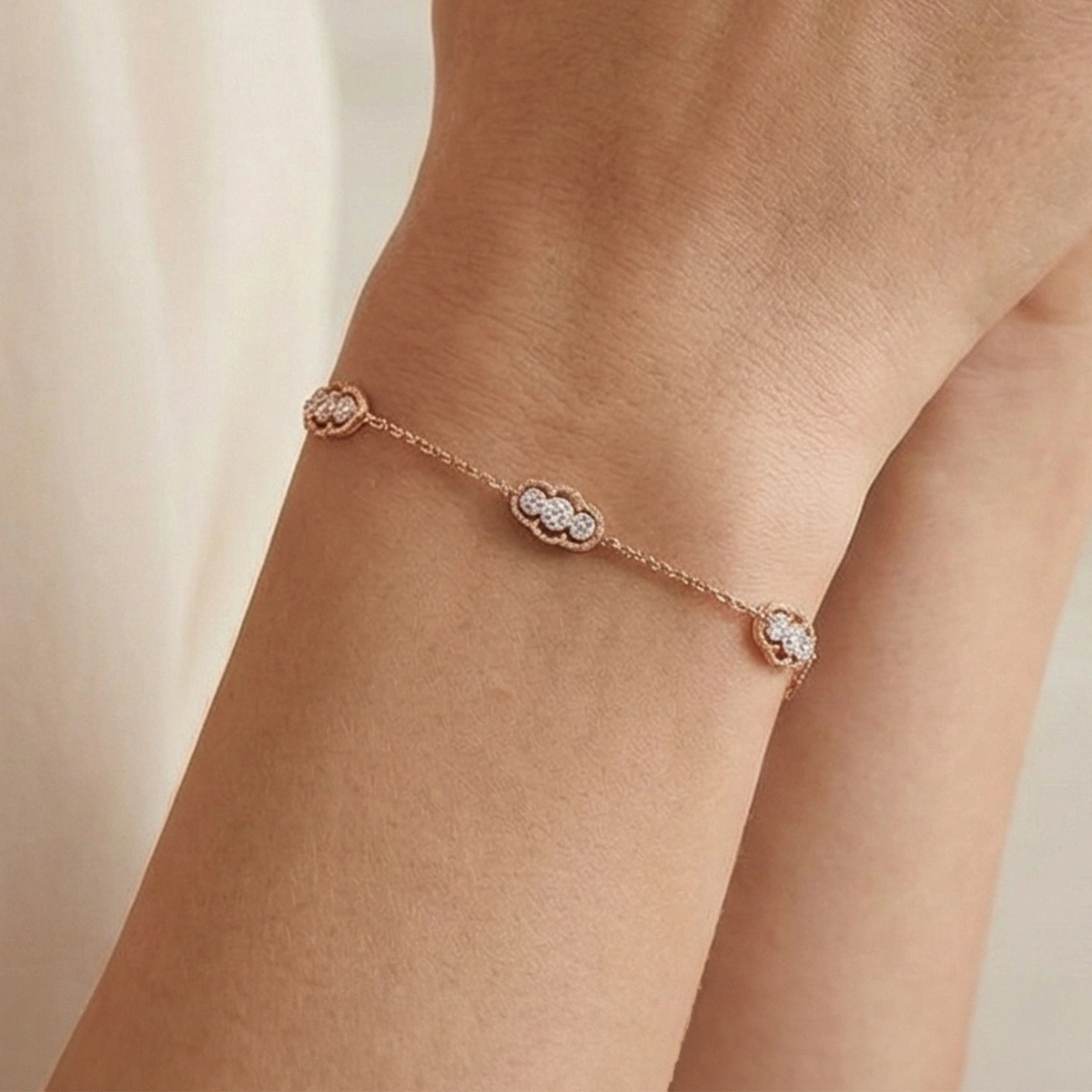 Trinty Modern Altın Bileklik