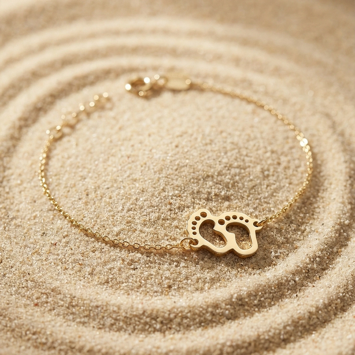 Bebeğimin İlk Adımları Plaka Altın Bileklik