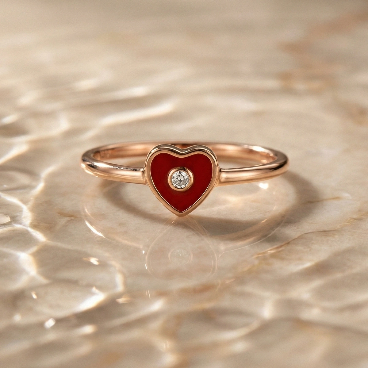 Kalbimin Merkezi Mineli Pırlanta Yüzük