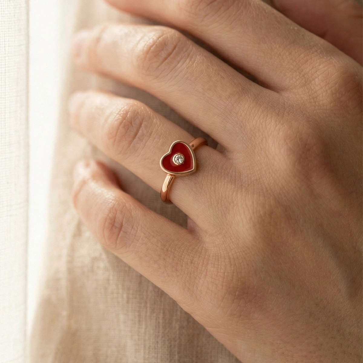 Kalbimin Merkezi Mineli Pırlanta Yüzük