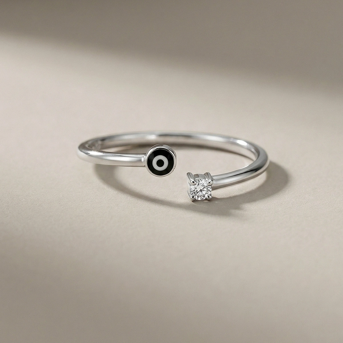 Nazar Pırlanta Yüzük