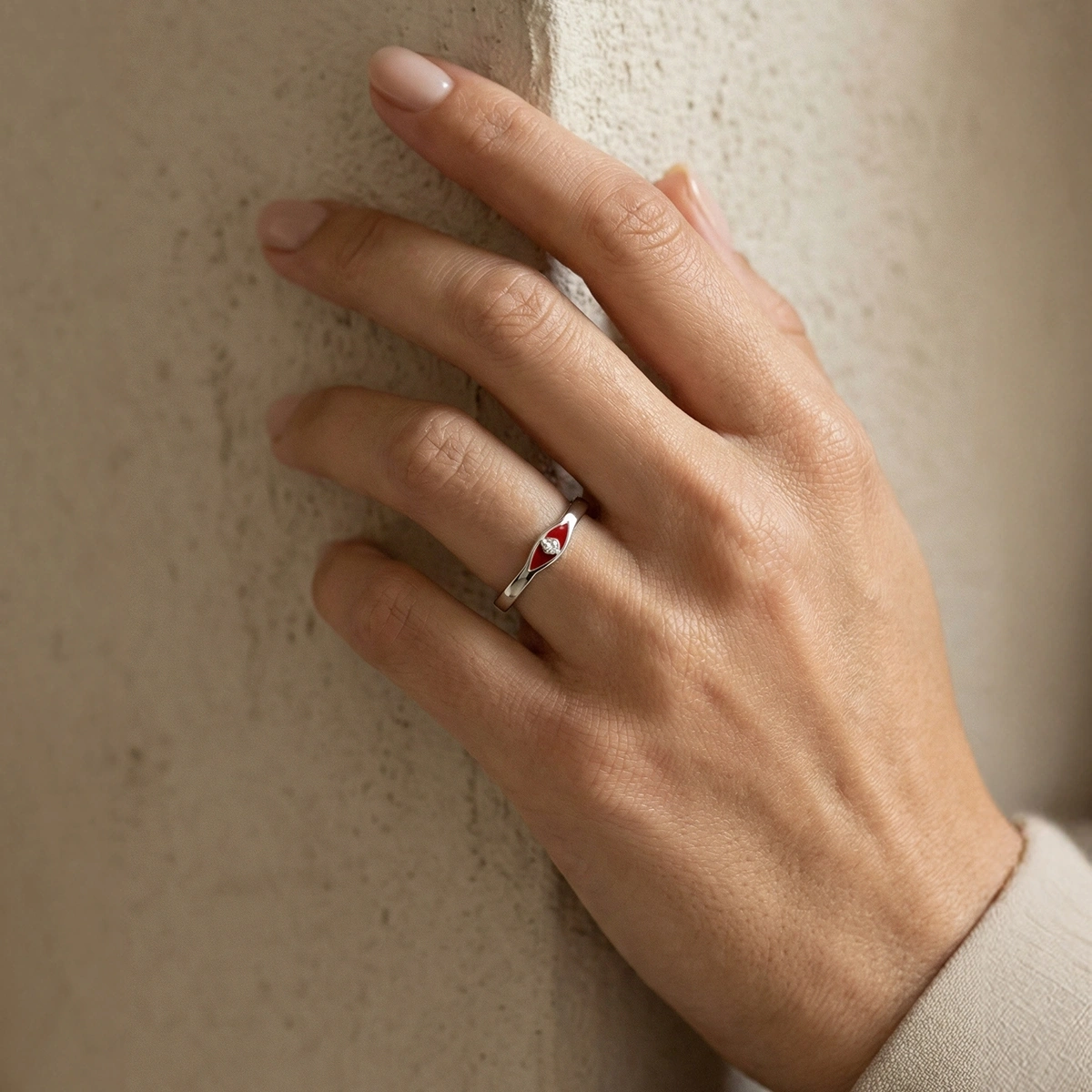 Göz Mineli Pırlanta Yüzük