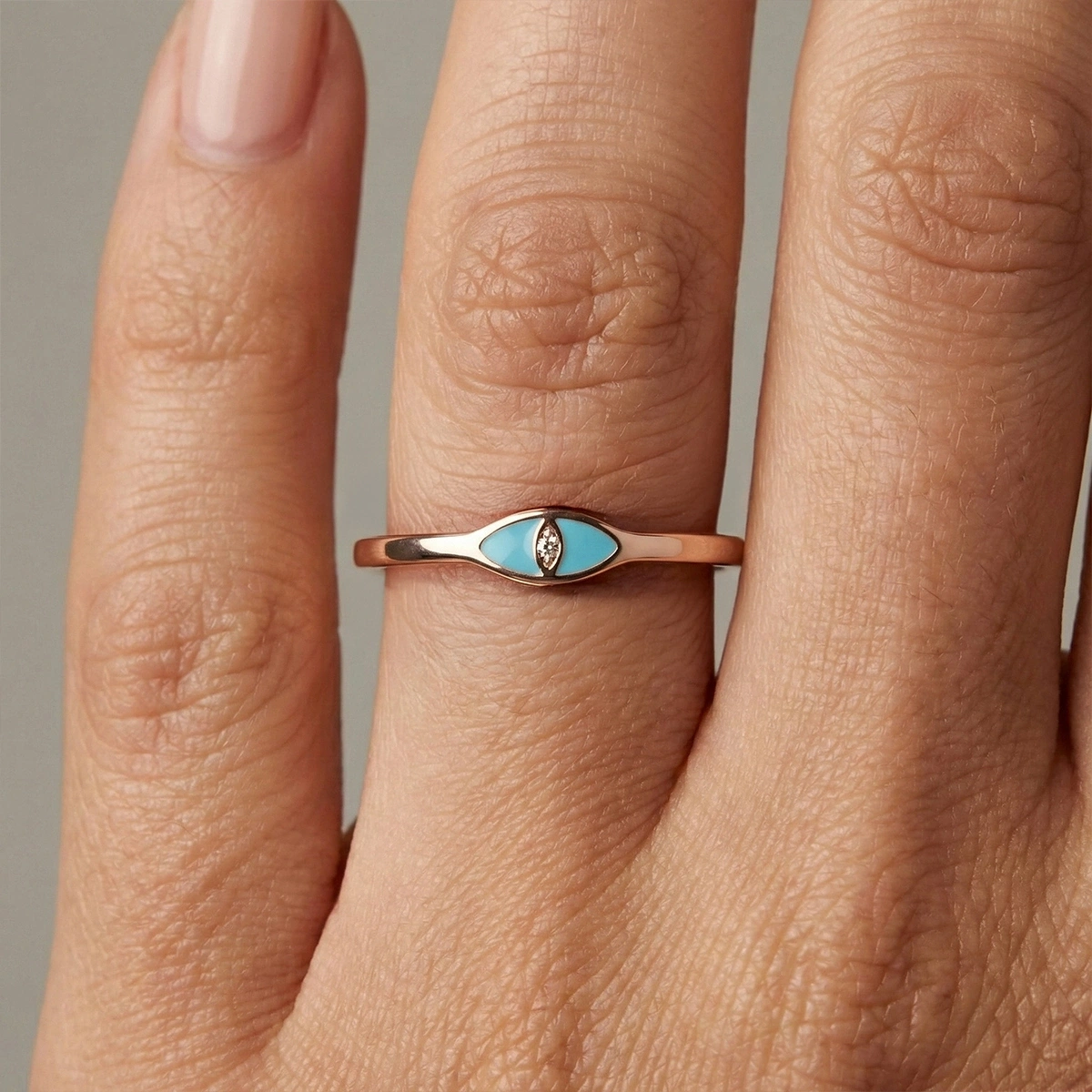 Göz Mineli Pırlanta Yüzük