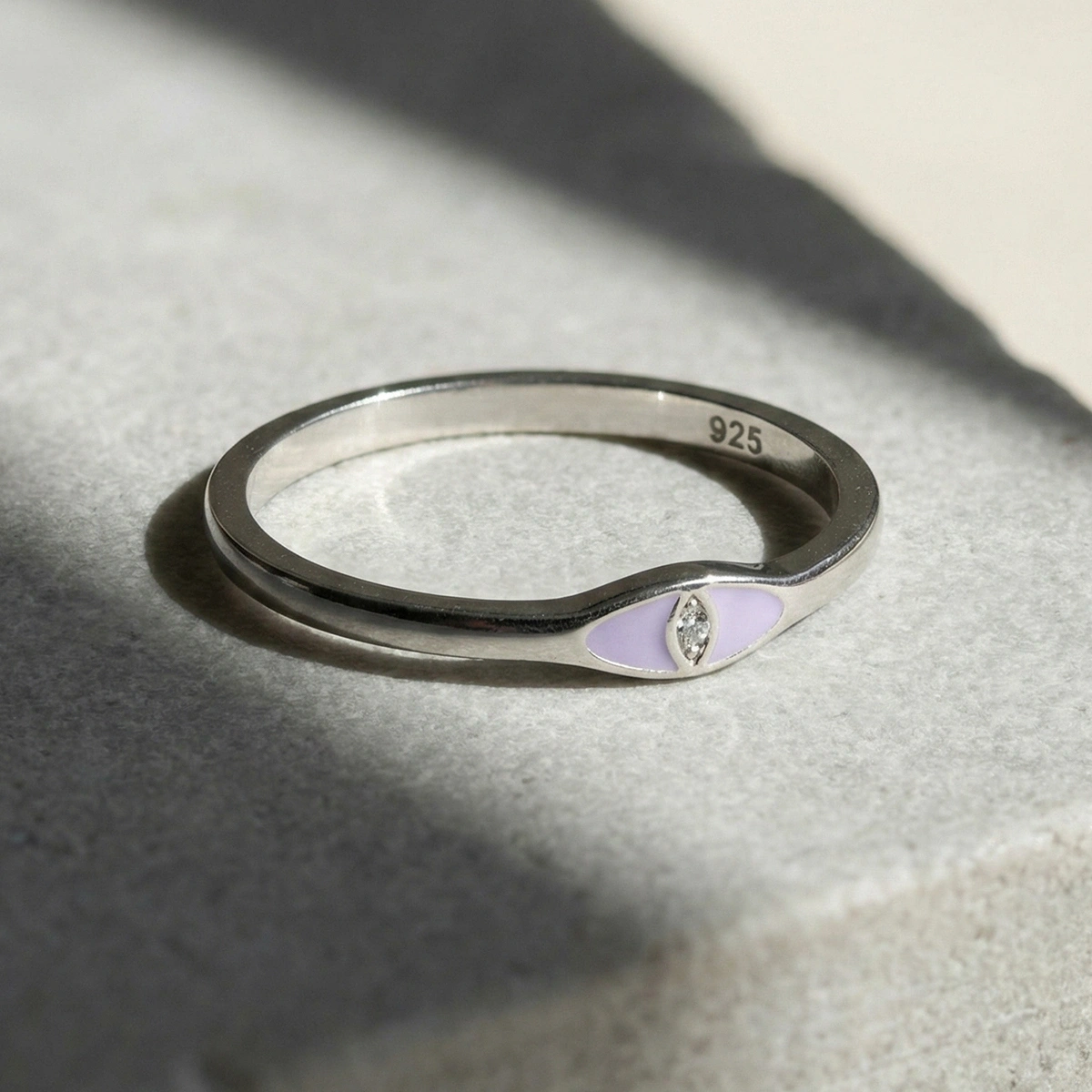 Göz Mineli Pırlanta Yüzük