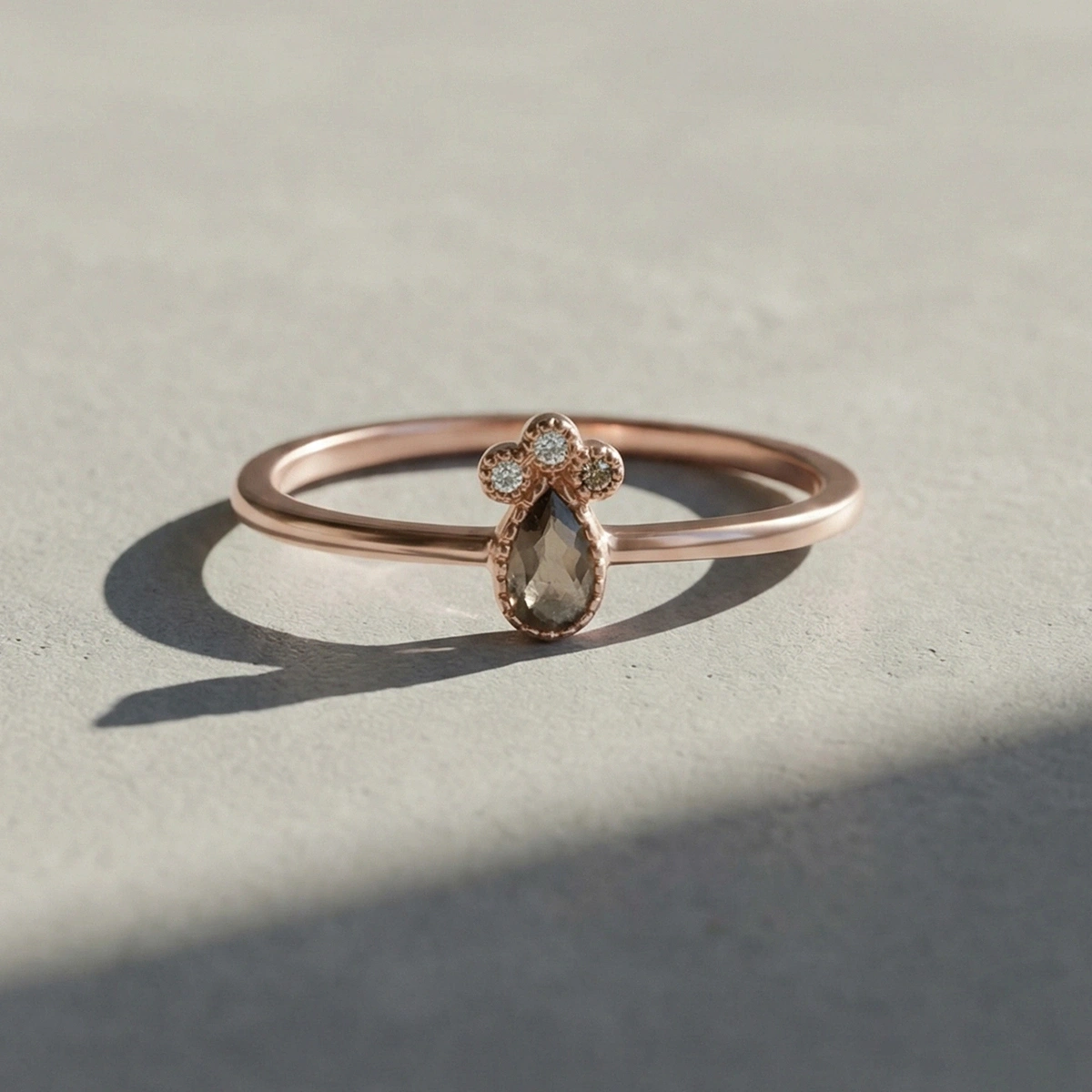 Badem Damla Taşlı Diamantring