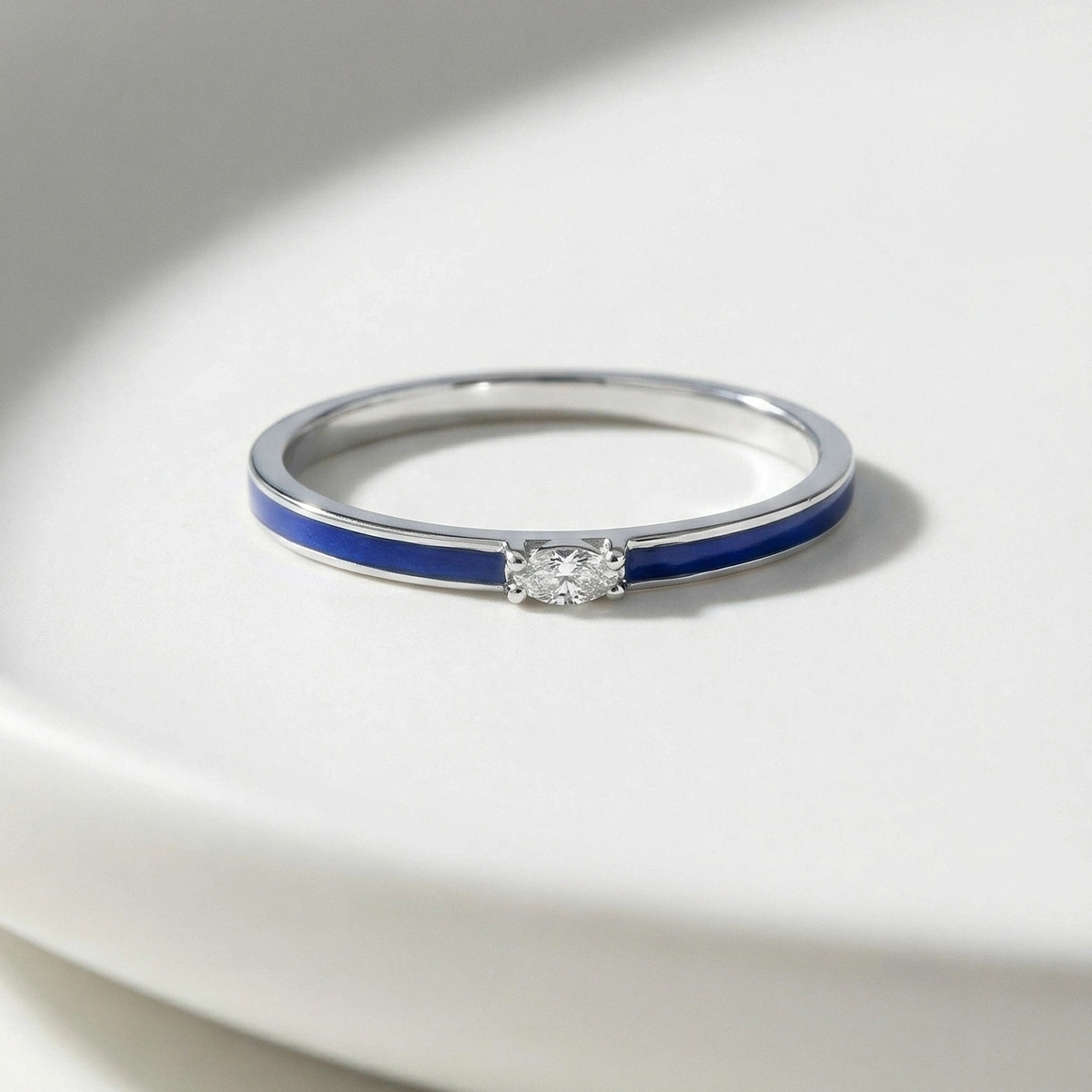 Candy Mineli Markiz Pırlanta Yüzük