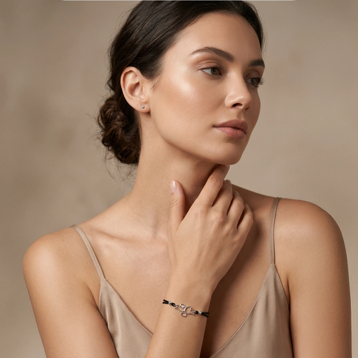 Tektaş Pırlantalı Melek Bileklik