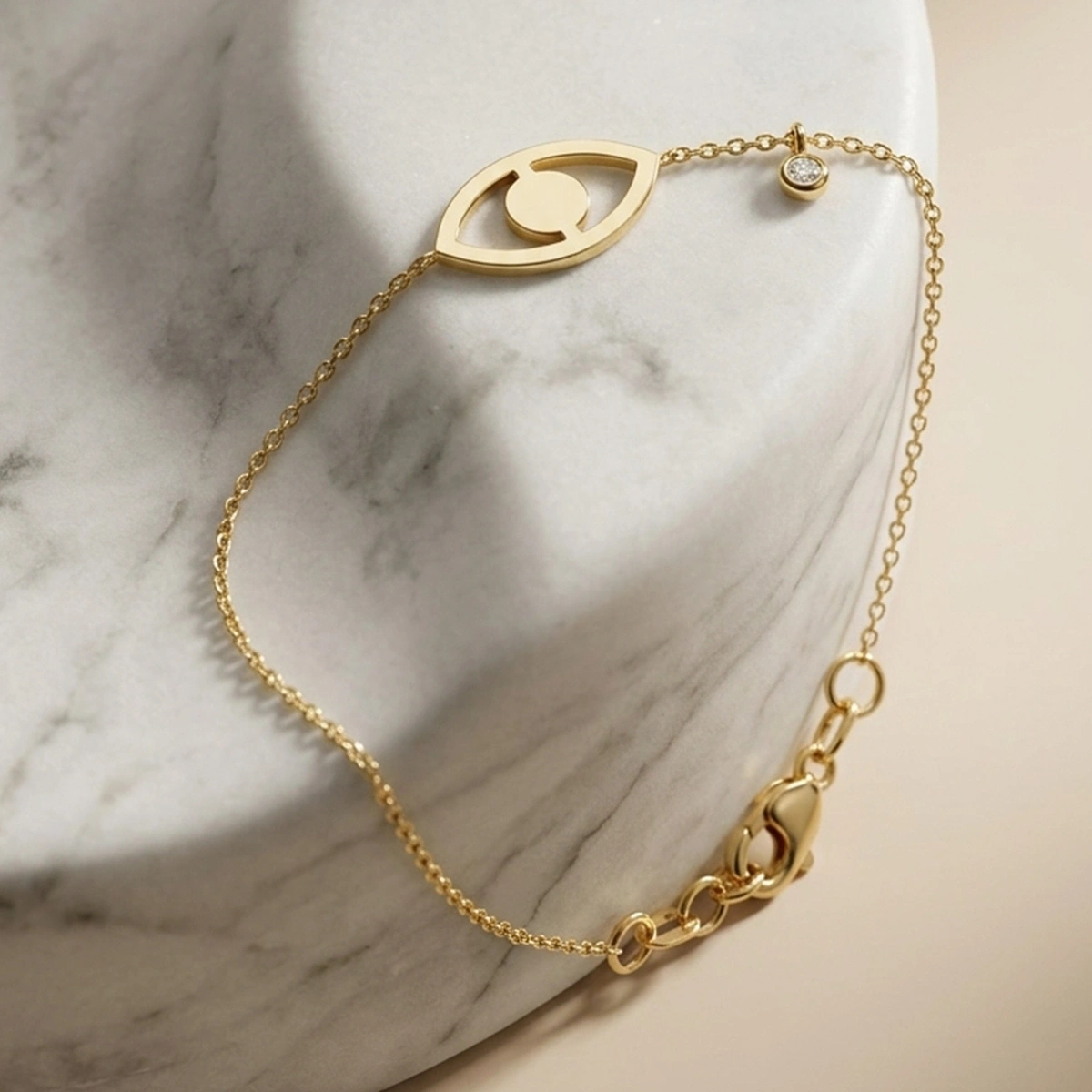 Eye Diamond Bracelet