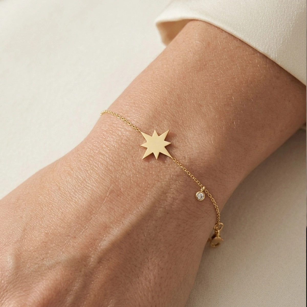 Eight-Pointed Star Diamond Bracelet