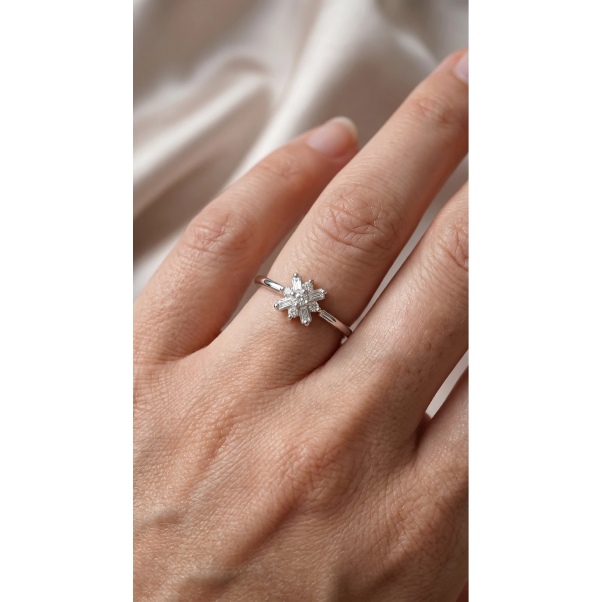 Baguette Stone Snowflake Gold Ring