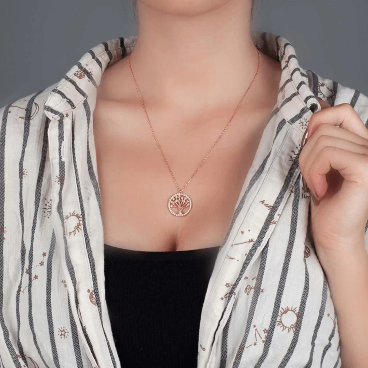 Hayat Ağacı Taşlı Gümüş Kolye