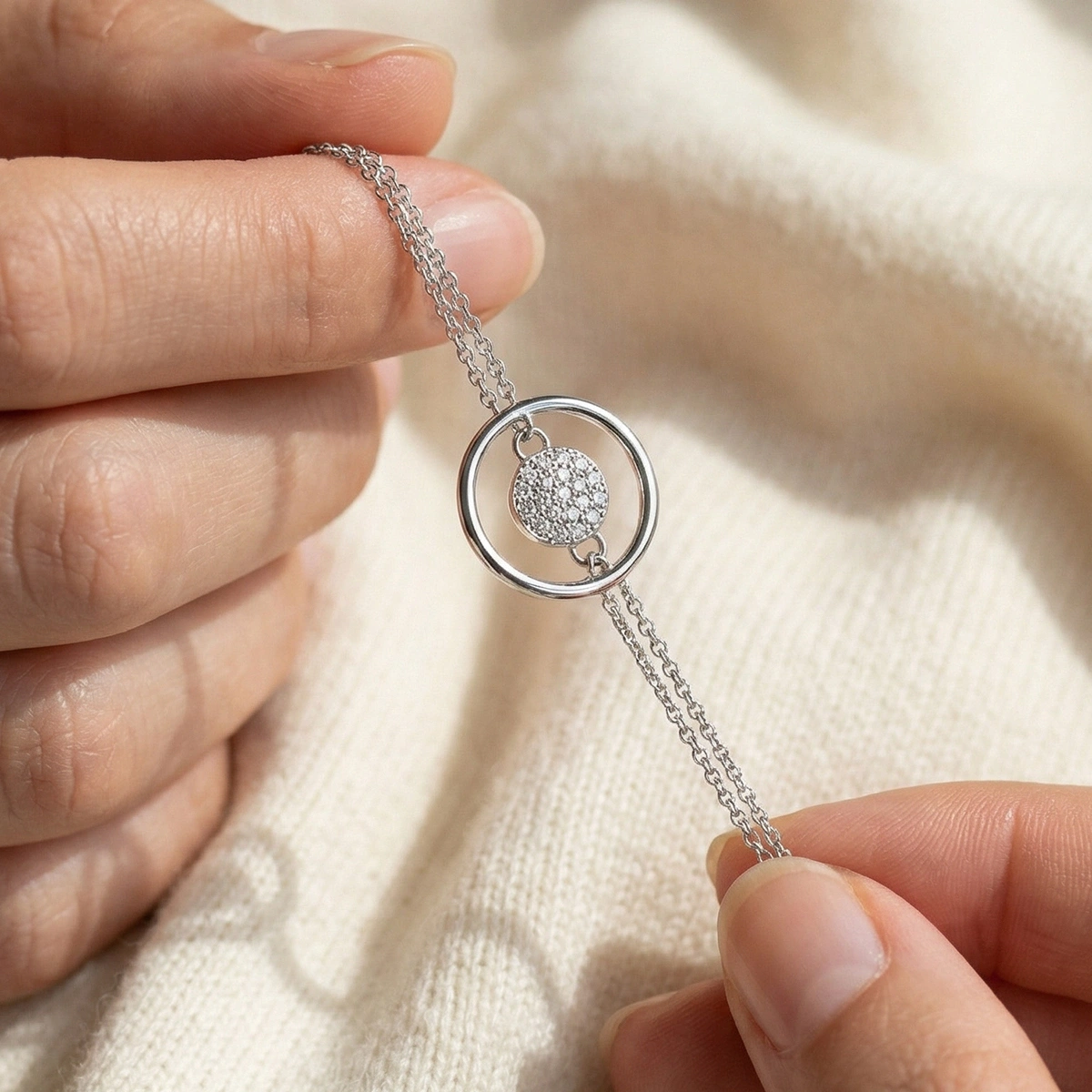 Modern Denge Altın Bileklik