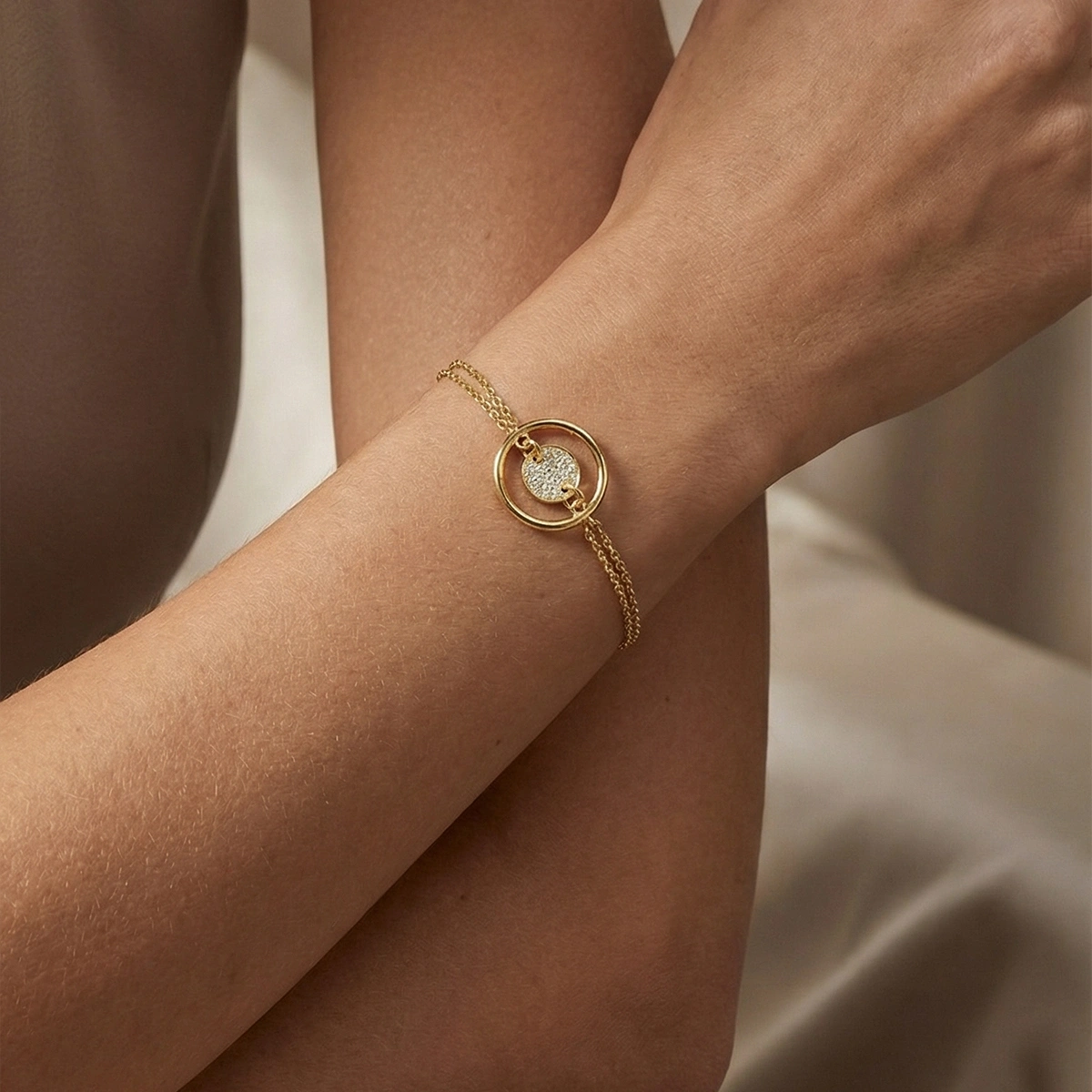 Modern Denge Altın Bileklik