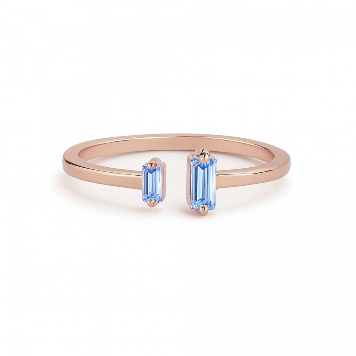 Renkli Mavi Baget Taşlı Altın Yüzük