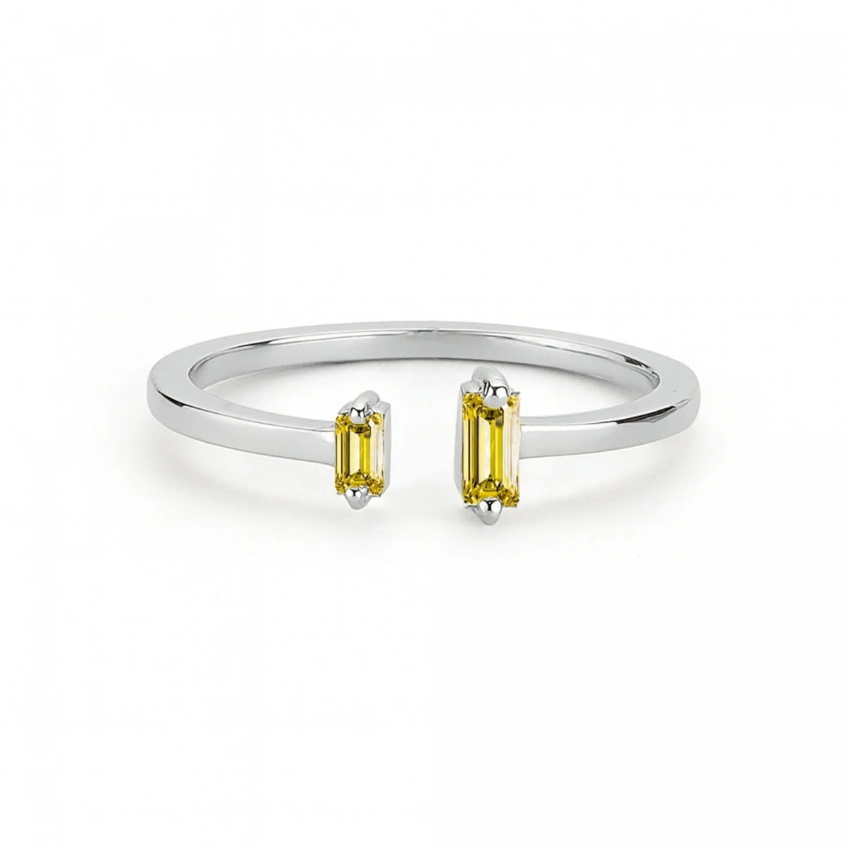 Renkli Sarı Baget Taşlı Altın Yüzük