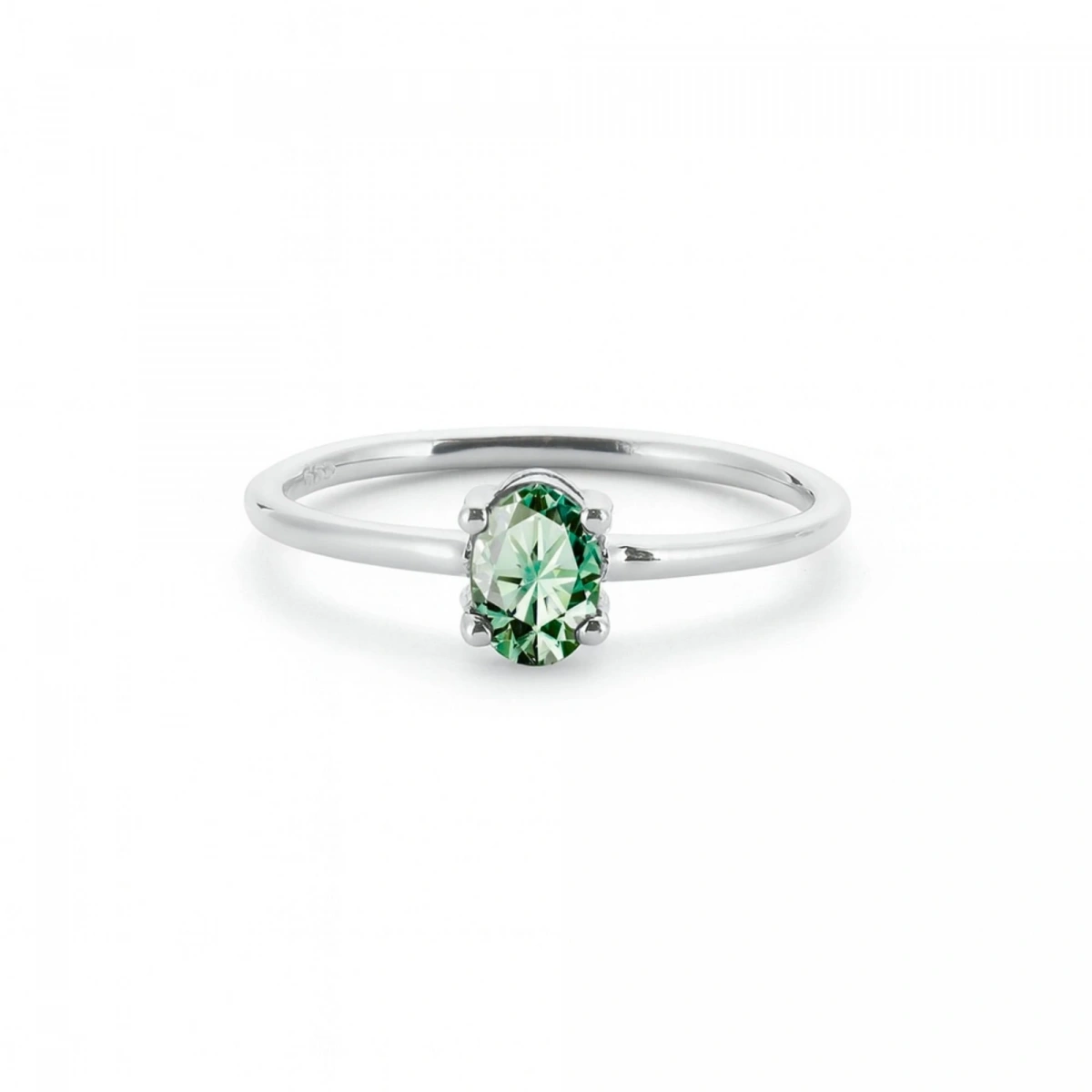 Renkli Yeşil Oval Taşlı Altın Yüzük