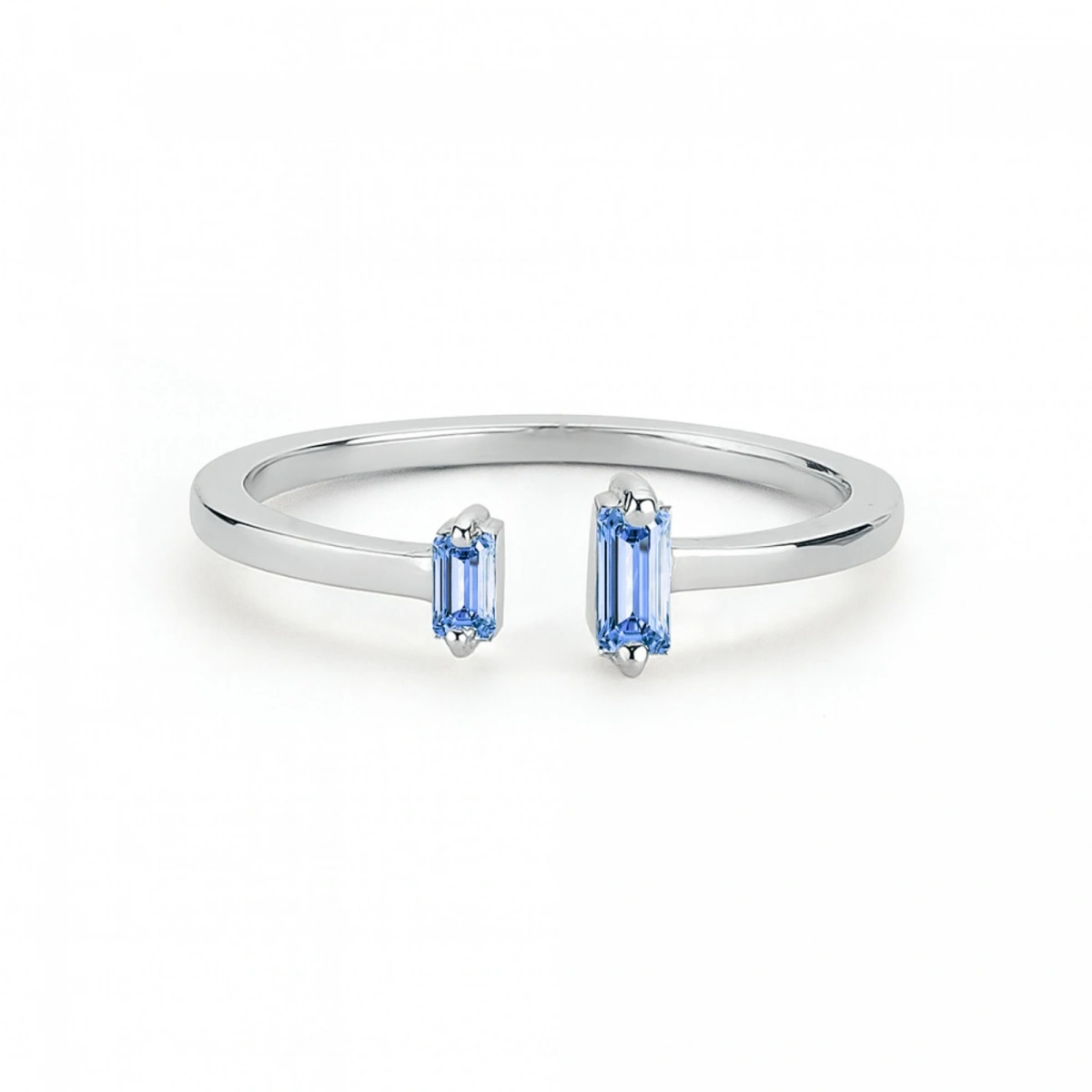 Renkli Mavi Baget Taşlı Altın Yüzük