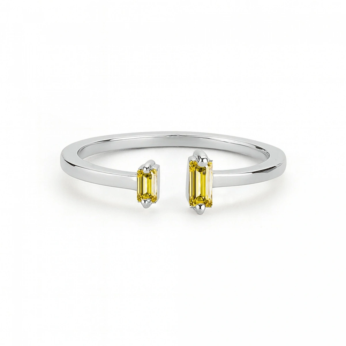 Renkli Sarı Baget Taşlı Altın Yüzük